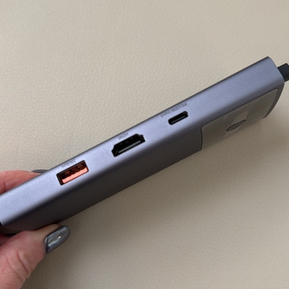 Baseus 10Gbps USB C Hub, 3 USB A/C Data Ports, 4K@60Hz HDMI, 6in1 - Picture 4 of 5